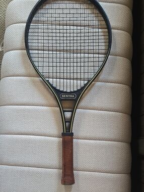 Sentra Black and Gold Tennis Racket - Classic Home Games